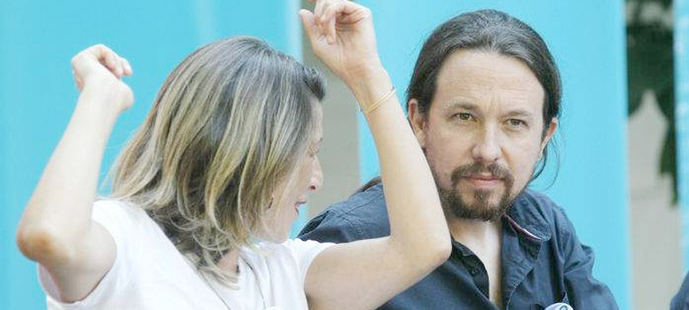 Iglesias quiere “matar” a su heredera para ofrecer a Sánchez la “vieja izquierda”